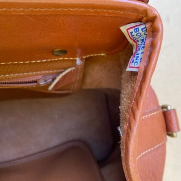 SOLD! ALL LEATHER Dooney & Bourke Tote Bag LIMITED EDITION Orig. $599.00 Macy - Picture 6 of 7